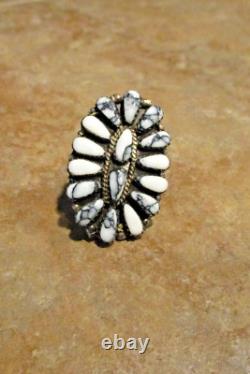 1.5 Vintage Navajo Sterling Petit Point WHITE BUFFALO TURQUOISE Ring Size 5.5