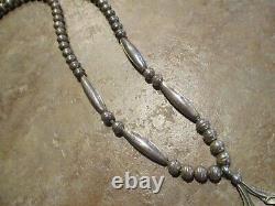 25 DELIGHTFUL Vintage Navajo Sterling Silver BISBEE Turquoise Bead Necklace
