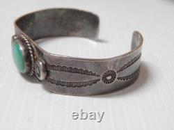 ANTIQUE / VINTAGE NAVAJO STERLING SILVER TURQUOISE CUFF BRACELET sz6.5