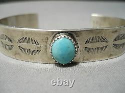 Amazing Vintage Navajo Sky Blue Turquoise Sterling Silver Bracelet