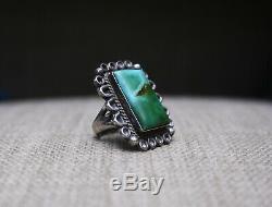 Beautiful Vintage Native American Navajo Turquoise Sterling Silver Ring size 5