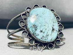 Beautiful Vintage Navajo Blue Diamond Turquoise Sterling Silver Bracelet