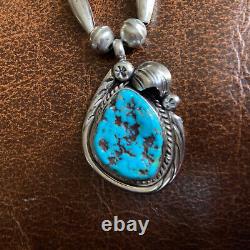 Beautiful Vintage Silver Navajo With Turquoise Accents Necklace