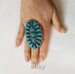 Fine Large vintage handcrafted Native American Navajo Ring Turquoise silver