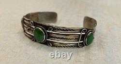 Fine Vintage Native American Navajo Old Pawn silver turquoise bracelet