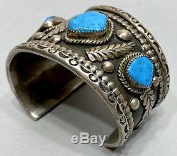 HUGE OLD Vintage Navajo Sterling Silver And Turquoise Graduating Cuff Bracelet