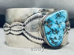 Important Vintage Navajo Turquoise Sterling Silver Bracelet