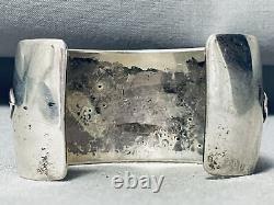 Important Vintage Navajo Turquoise Sterling Silver Bracelet