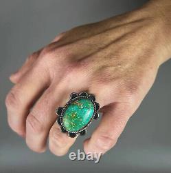 Large Vintage Navajo Harvey Era Sterling Silver Spiderweb Turquoise Ring WOW