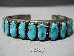 Magnificent Vintage Navajo Kingman Turquoise Sterling Silver Bracelet Old