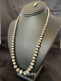 Native Amer Navajo Pearls Grad Sterling Silver Round Seamless Bead Necklace 22