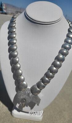 Navajo Pearls And Bear Vintage Sterling And Turquoise 22-24 Inch Necklace