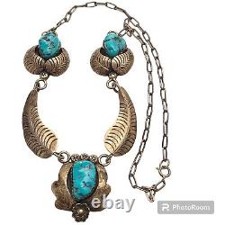 ONE OF THE MOST Hopi VINTAGE NAVAJO TURQUOISE STERLING SILVER NECKLACE