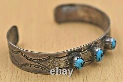 Signed Vintage Navajo Old Pawn Hand Tooled Turquoise Sterling Silver Bracelet