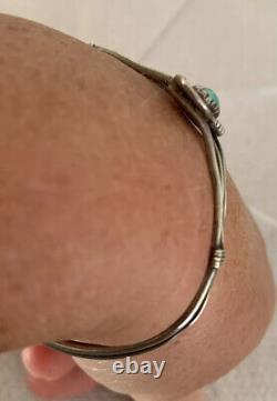 Solid Sterling Silver & Natural Turquoise Cuff Bracelet. Vintage 1990s. Navajo