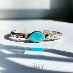 Sterling Silver Turquoise Vintage Native American Cuff Bracelet Navajo