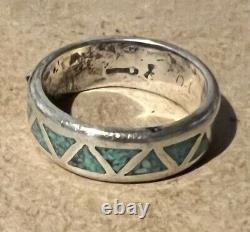 Striking Vintage Navajo Turquoise Chip Inlay Sterling Silver Ring Size 10