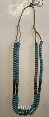 VINTAGE 35 Native American Navajo Turquoise and Heishi Shell Necklace