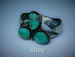 VINTAGE Old Pawn Native American NAVAJO Turquoise STERLING Cuff Bracelet WOW