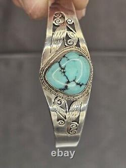 Vintage 925 Sterling Silver Navajo Turquoise Floral Cuff Bracelet