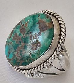 Vintage Beautiful Kingman Turquoise Sterling Silver Ring