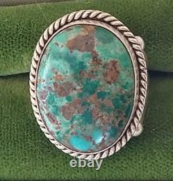 Vintage Beautiful Kingman Turquoise Sterling Silver Ring