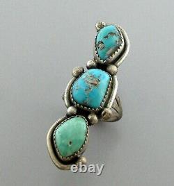 Vintage Beautiful Navajo Sterling Silver Large Turquoise Ring