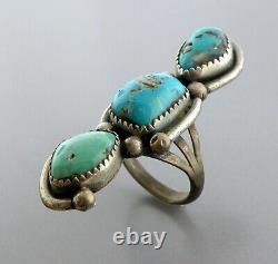 Vintage Beautiful Navajo Sterling Silver Large Turquoise Ring