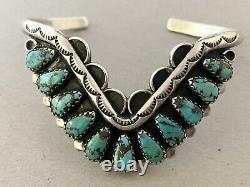 Vintage NAVAJO Petit Point Cluster Turquoise & Sterling Silver Cuff Bracelet 925