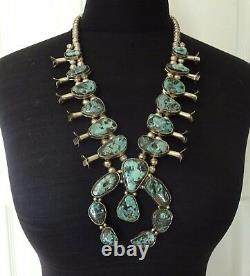 Vintage NAVAJO Sterling Silver BLUE DIAMOND Turquoise SQUASH BLOSSOM Necklace