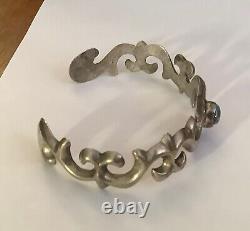 Vintage NAVAJO Sterling Silver TURQUOISE Native American Sandcast Cuff Bracelet