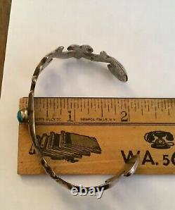 Vintage NAVAJO Sterling Silver TURQUOISE Native American Sandcast Cuff Bracelet