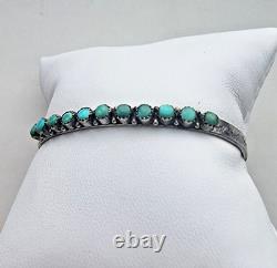 Vintage Native American Navajo 925 Sterling Silver Turquoise Cuff Bracelet