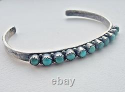 Vintage Native American Navajo 925 Sterling Silver Turquoise Cuff Bracelet