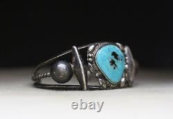 Vintage Native American Navajo Sterling Silver Turquoise Cuff Bracelet