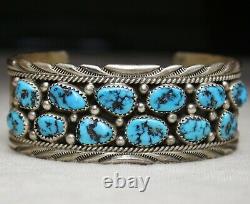 Vintage Native American Navajo Turquoise Sterling Silver Cuff Bracelet