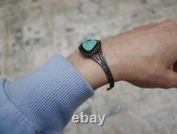 Vintage Native American Navajo Turquoise Sterling Silver Cuff Bracelet