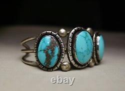 Vintage Native American Navajo Turquoise Sterling Silver Cuff Bracelet