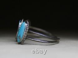 Vintage Native American Navajo Turquoise Sterling Silver Cuff Bracelet