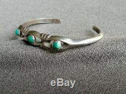 Vintage Native American Navajo Turquoise Sterling Silver Sandcast Cuff Bracelet