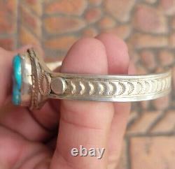 Vintage Navajo Native American Indian Turquoise Sterling Silver Bracelet SIGNED