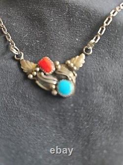 Vintage Navajo Necklace By R. Wylie Sterling Silver 925 WithCoral Turquoise Stones