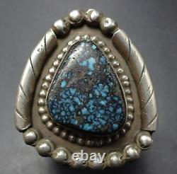 Vintage Navajo Ring BLUE TURQUOISE with TIGHT BLACK SPIDERWEB MATRIX size 10.5