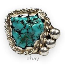 Vintage Navajo Ring Turquoise Sterling Silver Native American 7.6 Grams Size 8