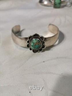 Vintage Navajo Royston Turquoise And Sterling Silver Cuff Bracelet Flower Detail