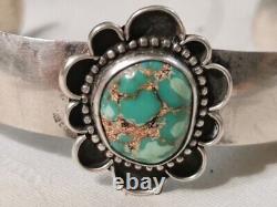 Vintage Navajo Royston Turquoise And Sterling Silver Cuff Bracelet Flower Detail