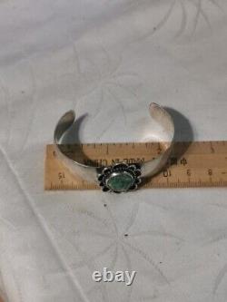 Vintage Navajo Royston Turquoise And Sterling Silver Cuff Bracelet Flower Detail