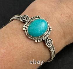Vintage Navajo Running Bear RB Sterling Silver Blue Turquoise Cuff Bracelet