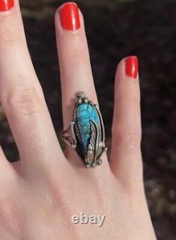 Vintage Navajo Sterling Silver Bisbee Turquoise Ring