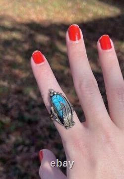 Vintage Navajo Sterling Silver Bisbee Turquoise Ring